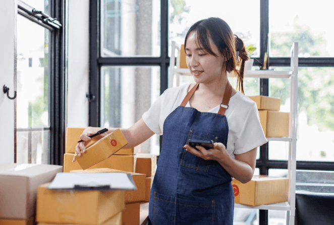 Why are more small businesses using flexible storage solutions?